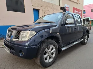 Nissan Navara 2008 Blue
