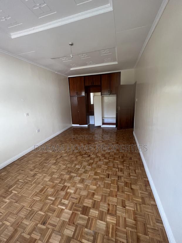 5bdrm Maisonette in Lavington for rent - thumbnail 14