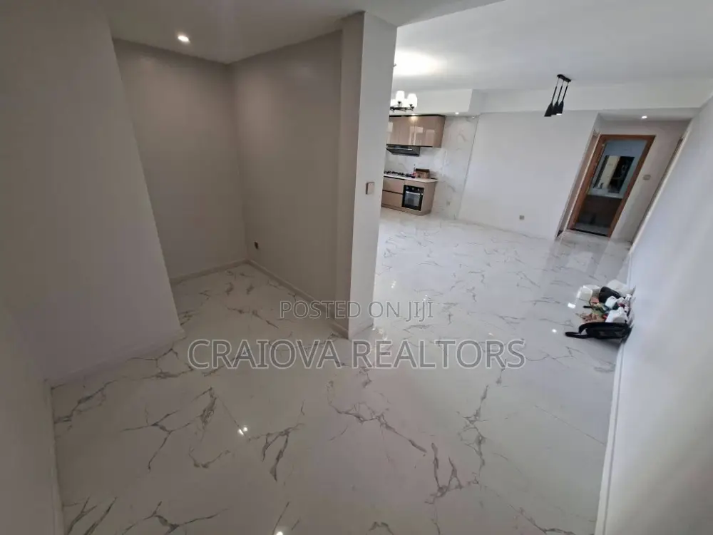 2bdrm Apartment in Hotel 67 Area for rent