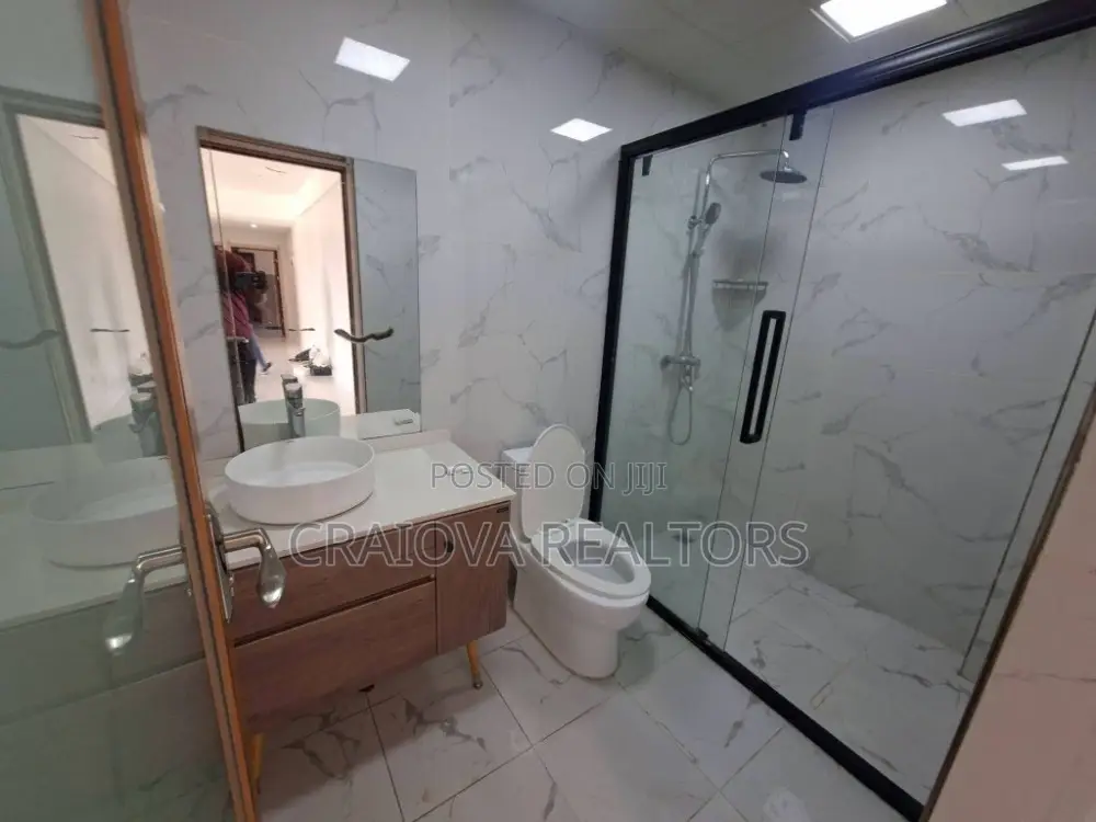 2bdrm Apartment in Hotel 67 Area for rent