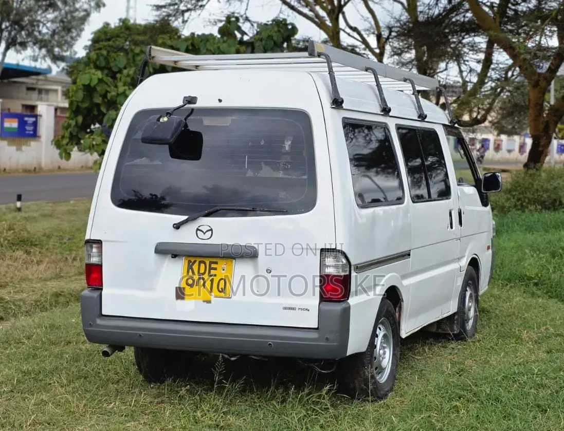 Mazda Bongo 2014 White