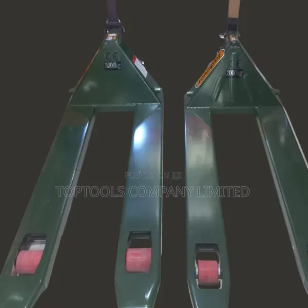 Hand Pallet Truck Capacity: 3000kgs (3ton)