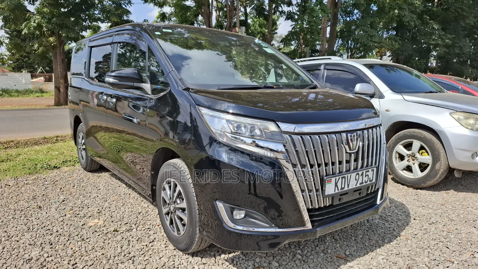 Toyota Esquire 2018 Black