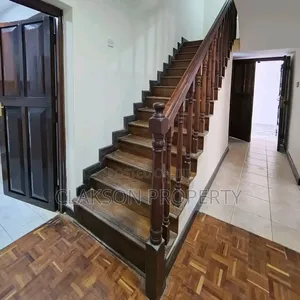3bdrm Apartment in Kilimani, Hurlingham for rent