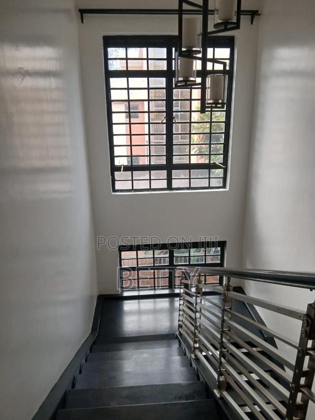 4bdrm House in Runda for rent - thumbnail 11