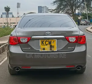Toyota Mark X 2.5 AWD 2012 Brown