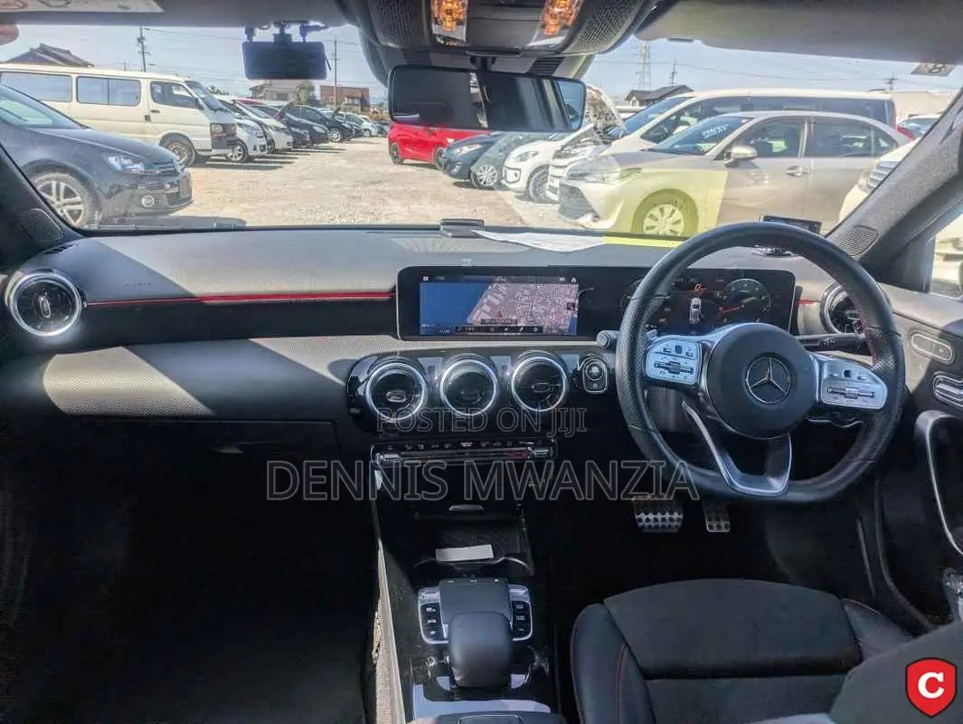 Mercedes-Benz A-Class 2019 Silver