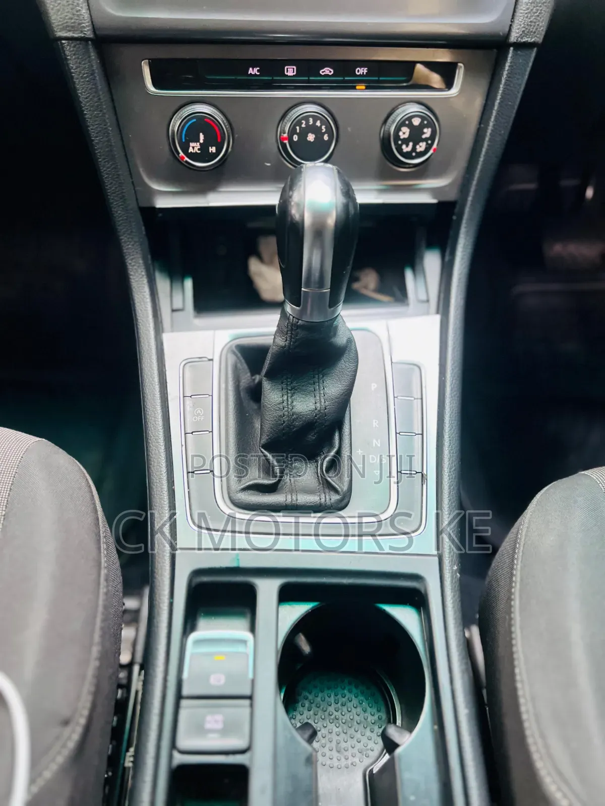 Volkswagen Golf 2013 Blue