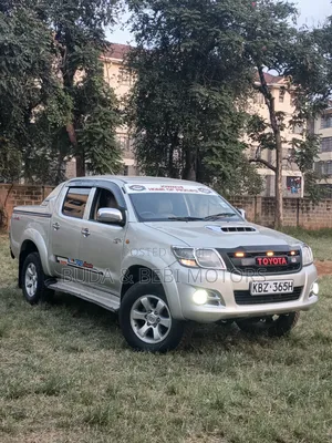 Toyota Hilux 2008 Silver