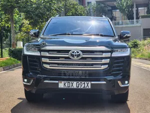 Toyota Land Cruiser 2017 Black
