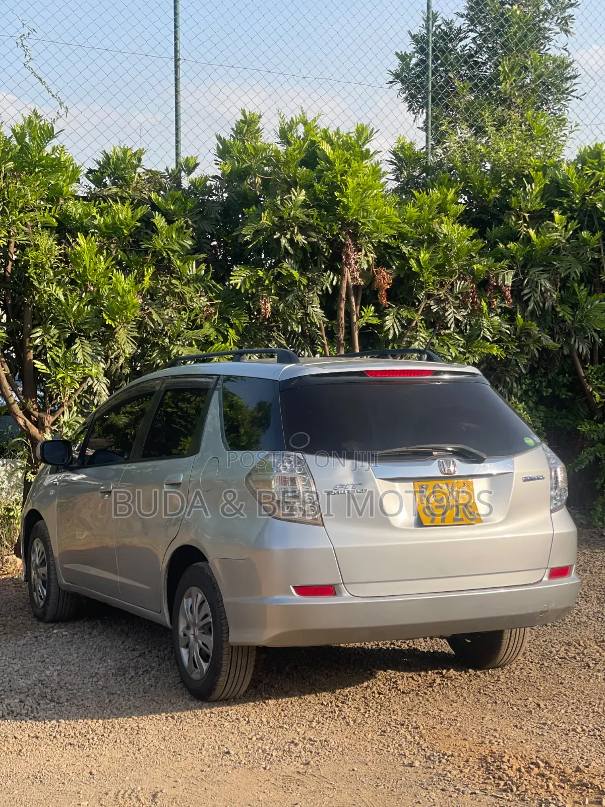 Honda Fit Shuttle 2012 Silver