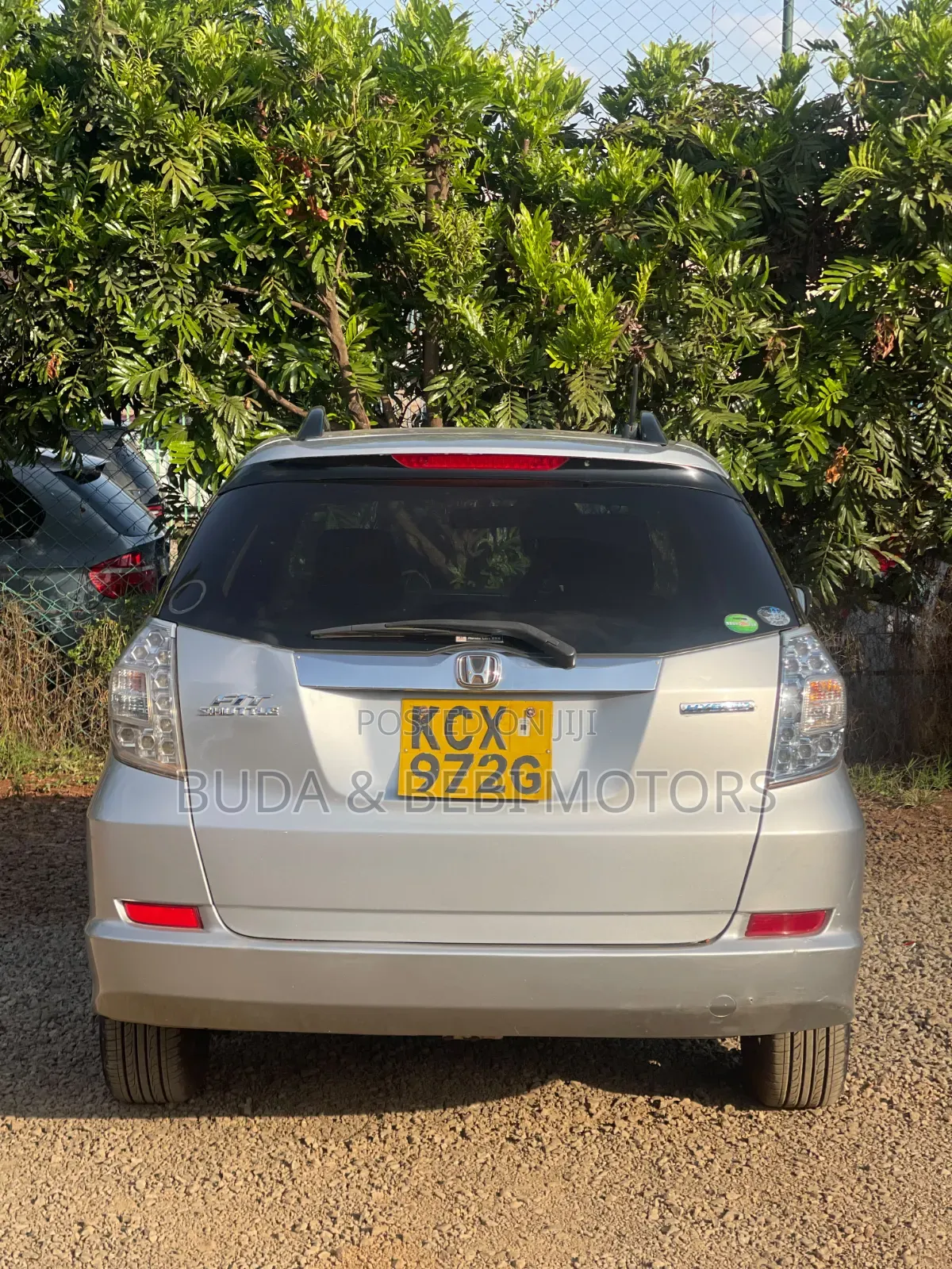 Honda Fit Shuttle 2012 Silver