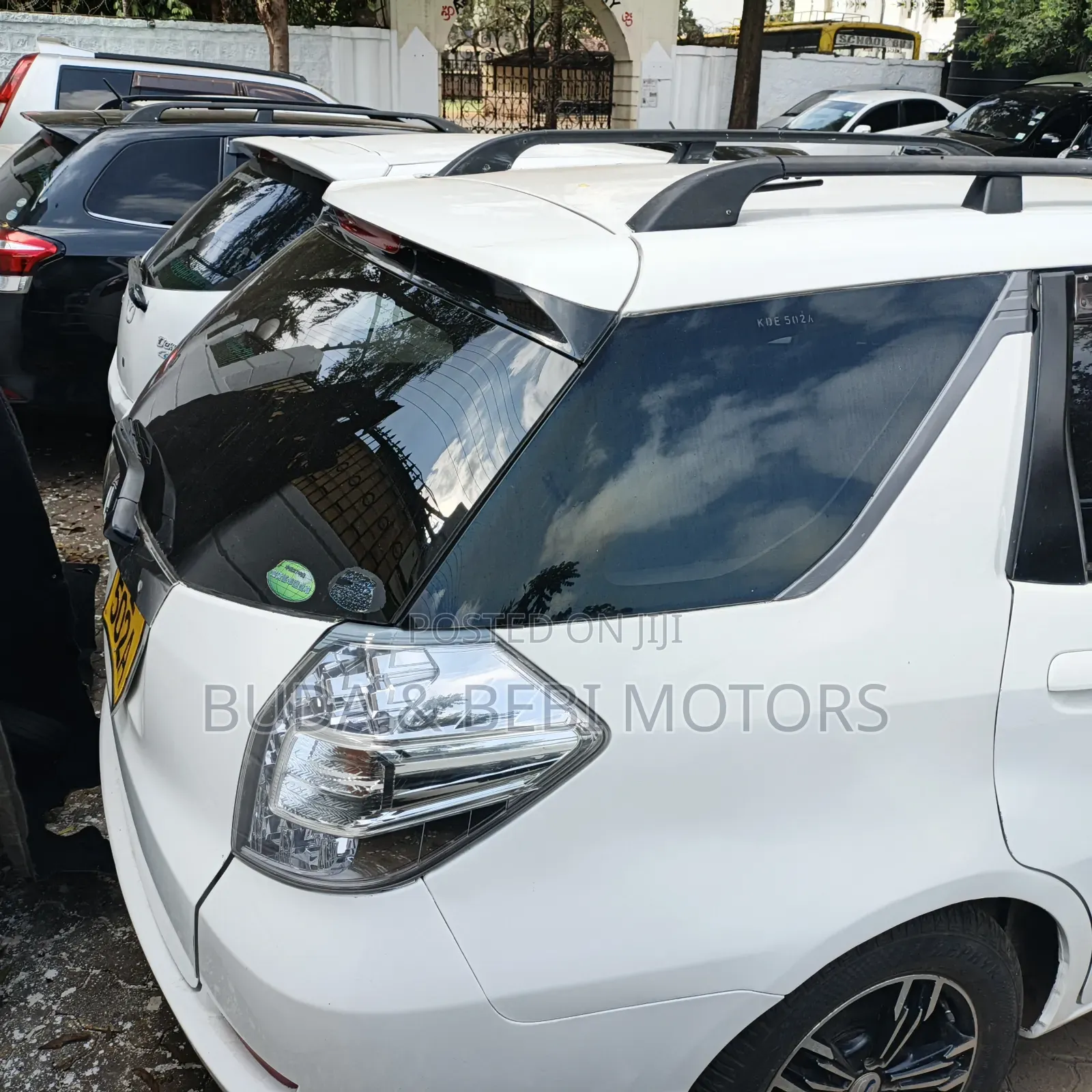 Honda Fit Shuttle 2014 White