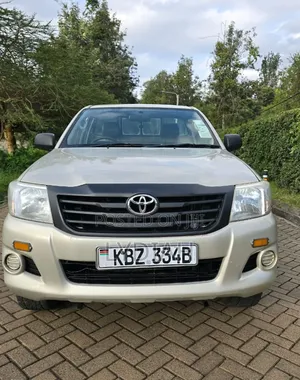 Toyota Hilux 2008 Silver