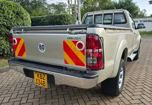 Toyota Hilux 2008 Silver
