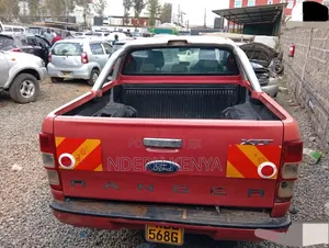 Ford Ranger Wildtrak 2012 Orange