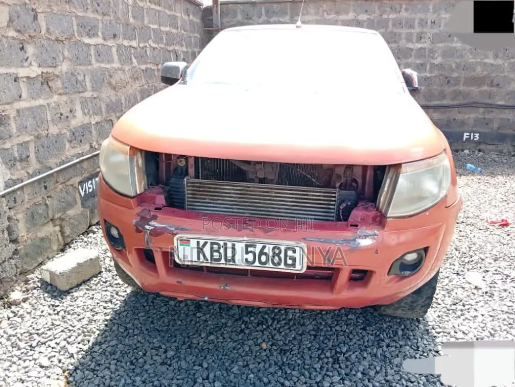 Ford Ranger Wildtrak 2012 Orange