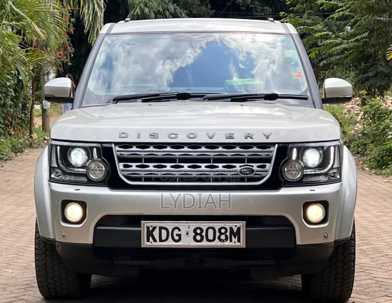 Land Rover Discovery 2014 Silver