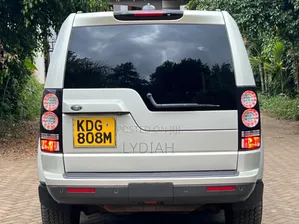 Land Rover Discovery 2014 Silver