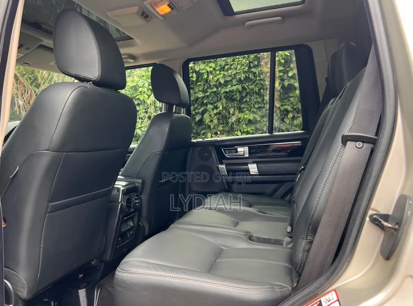 Land Rover Discovery 2014 Silver