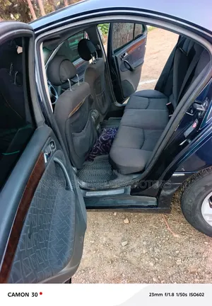 Mercedes-Benz C180 2001 Black