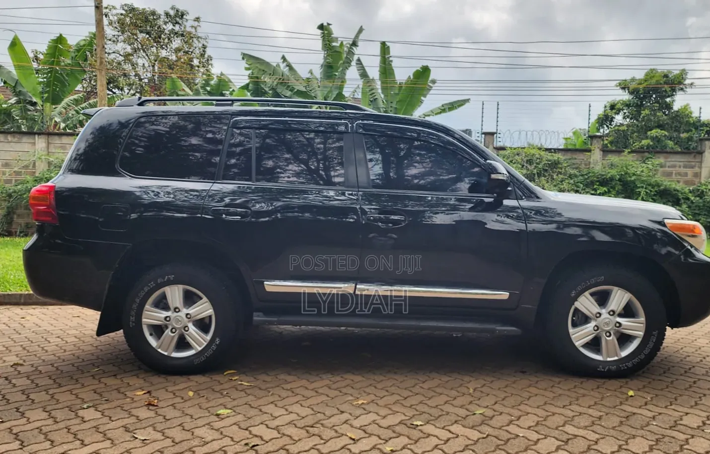 Toyota Land Cruiser 2013 Black