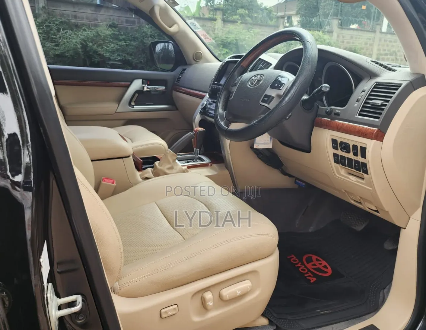 Toyota Land Cruiser 2013 Black