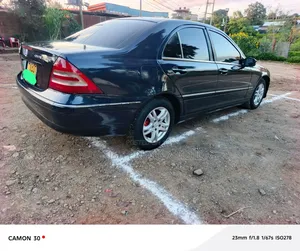 Mercedes-Benz C180 2001 Black