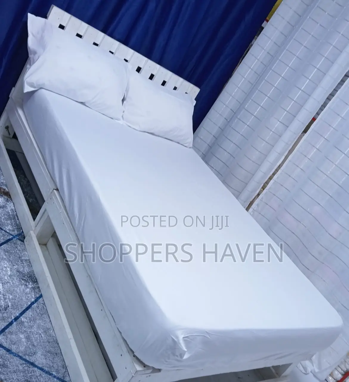 Plain Fitted Cotton Bedsheet