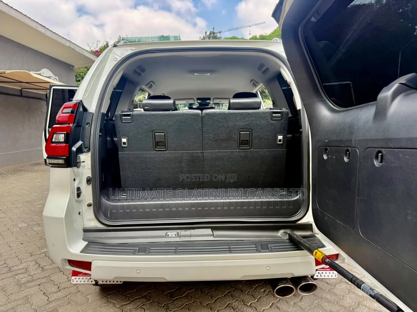 Toyota Land Cruiser Prado 2.8 2020 White