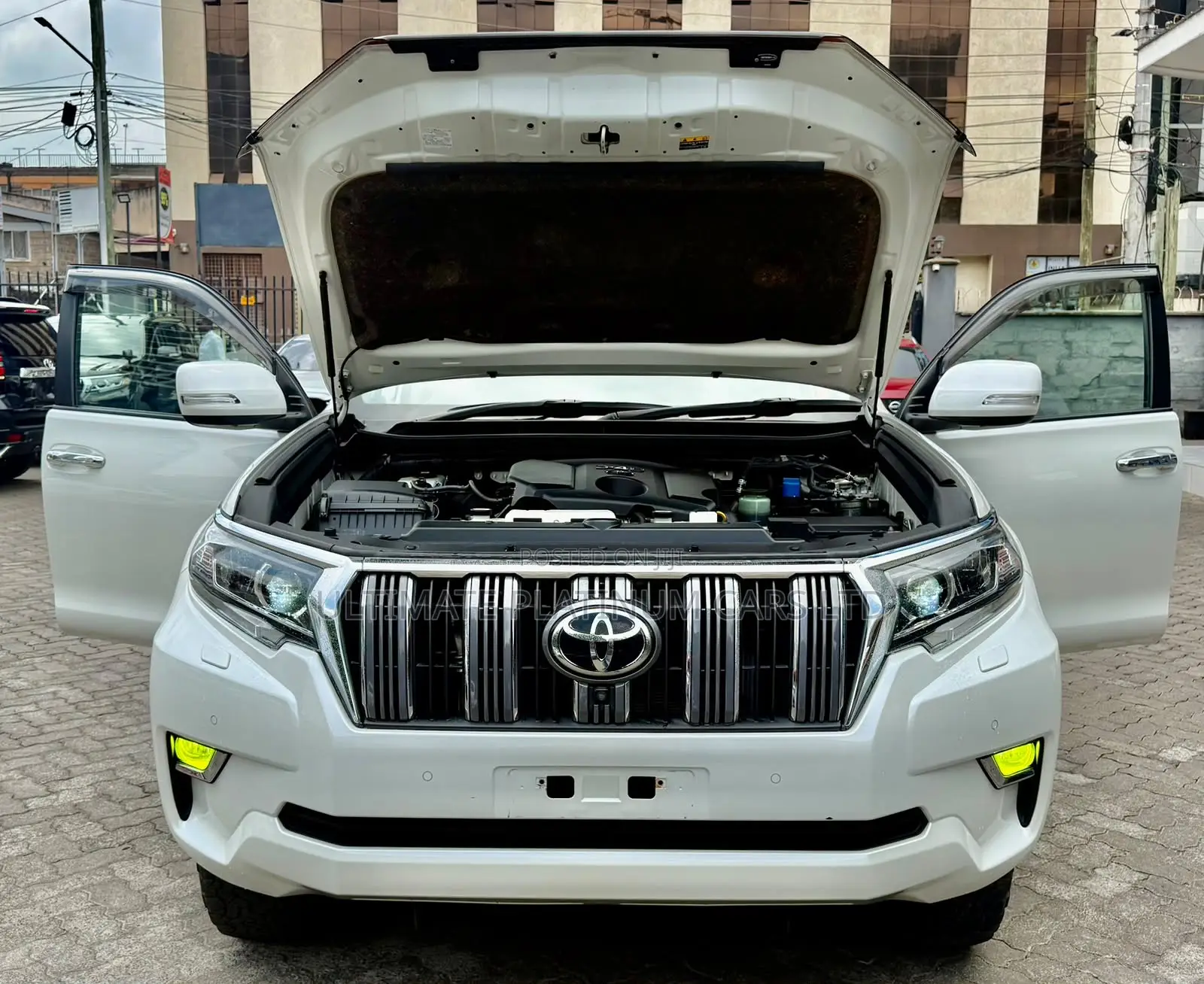 Toyota Land Cruiser Prado 2.8 2020 White