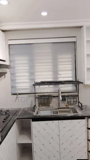 Staff Kitchen Window With Horizontal Office Window Blinds