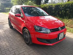 Volkswagen Polo 2012 Red