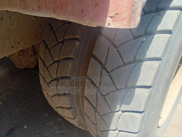 Mitsubishi Mahewa Tipper - thumbnail 4
