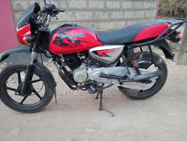 Bajaj Boxer 2023 Red