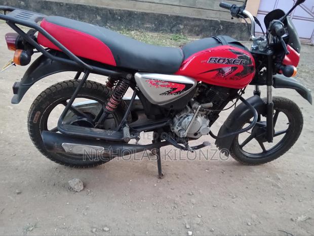 Bajaj Boxer 2023 Red - thumbnail 5
