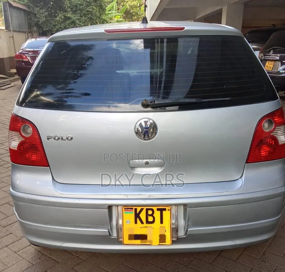 Volkswagen Polo 2009 Silver