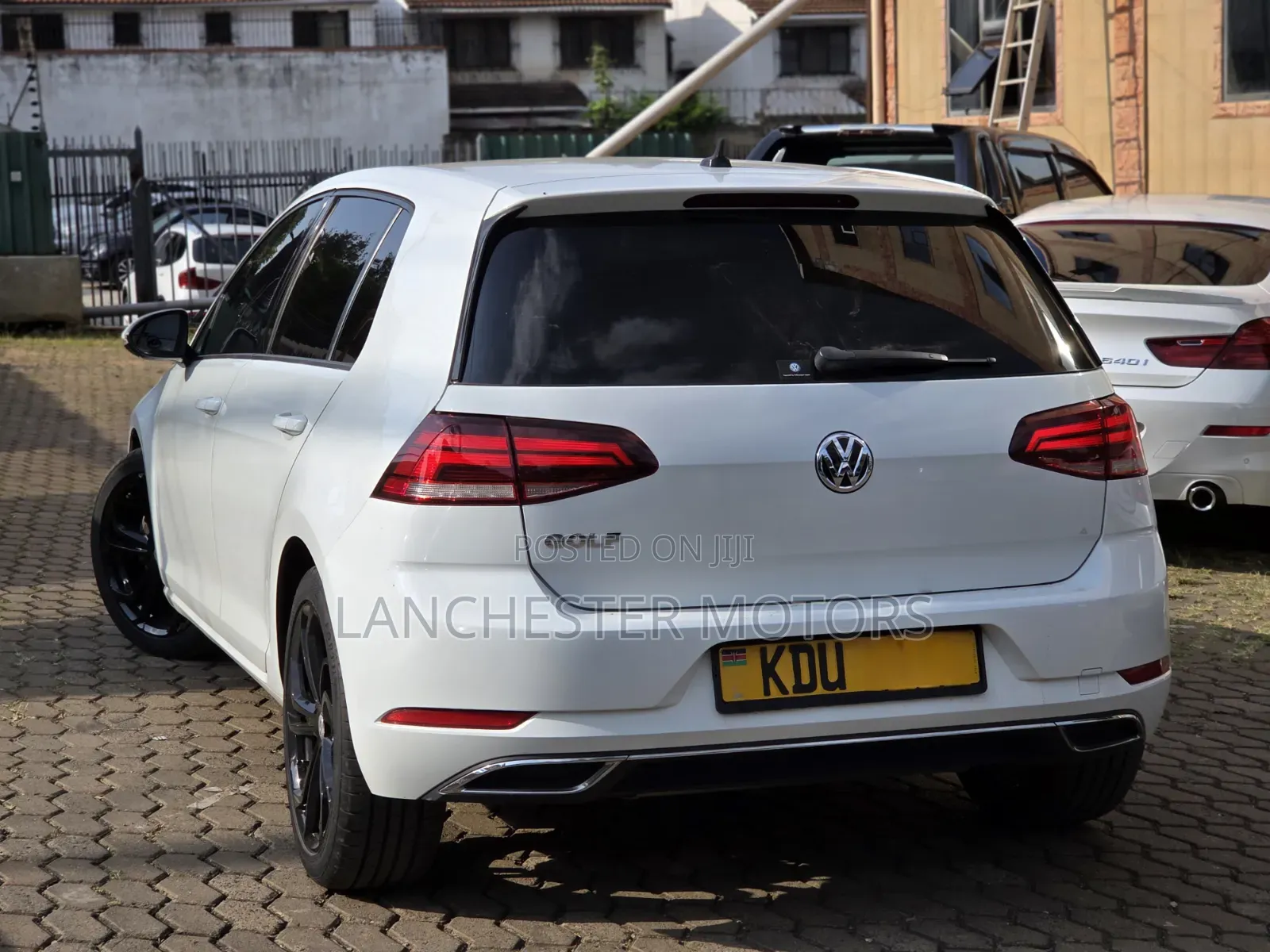 Volkswagen Golf 2018 White