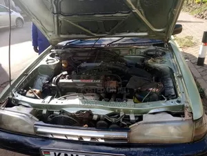 Toyota Carina 1993 Green