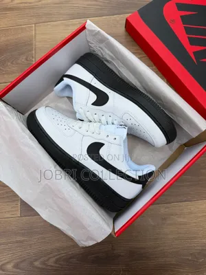 Air Force 1 Low White Black Sneakers