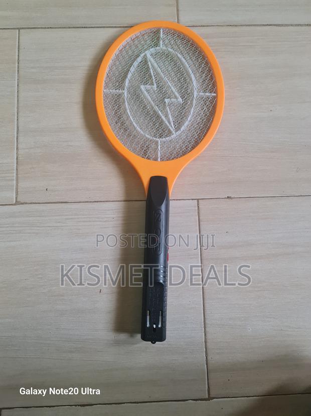 Mosquito Swatter Bat Racket Killer Insect Killer Recharges - thumbnail 4