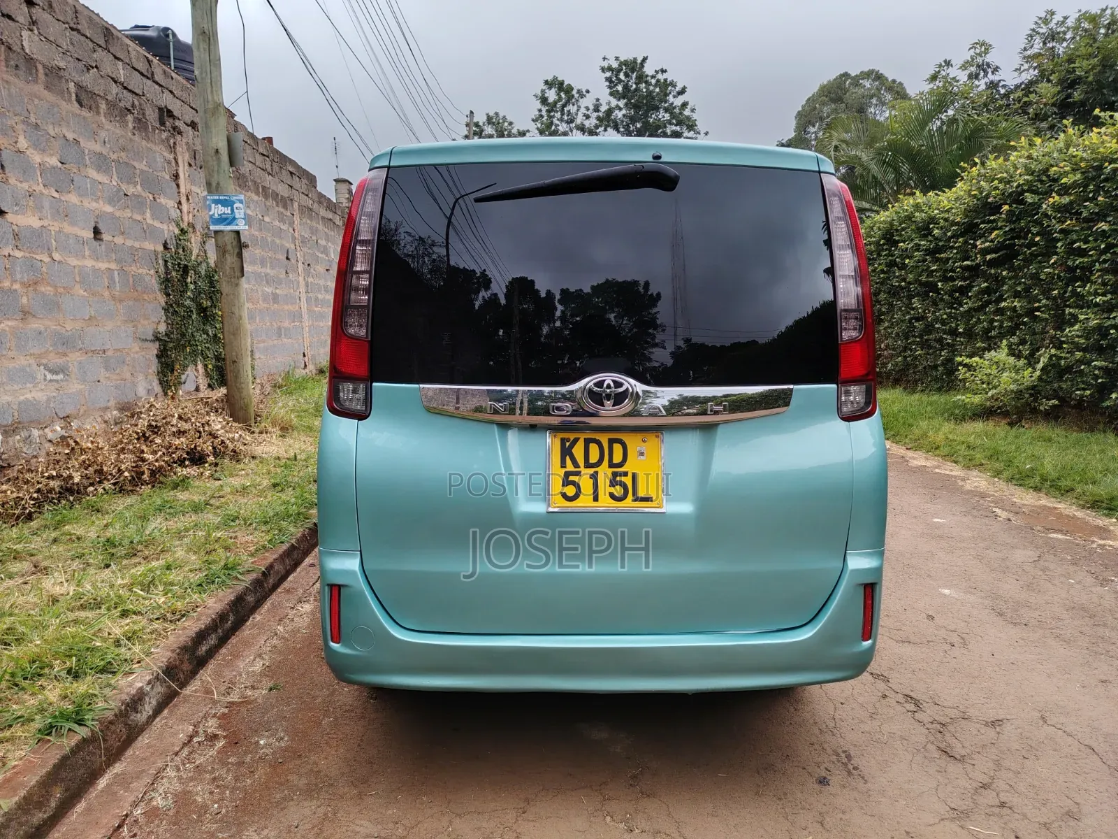 Toyota Noah 2015 Green