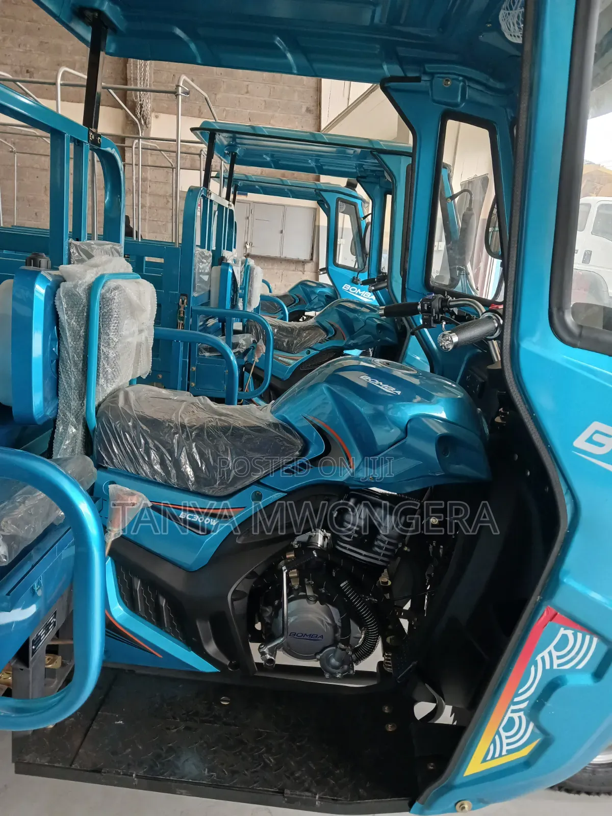 New Bomba 2025 Blue
