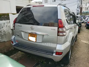 Toyota Land Cruiser Prado 2004 Silver