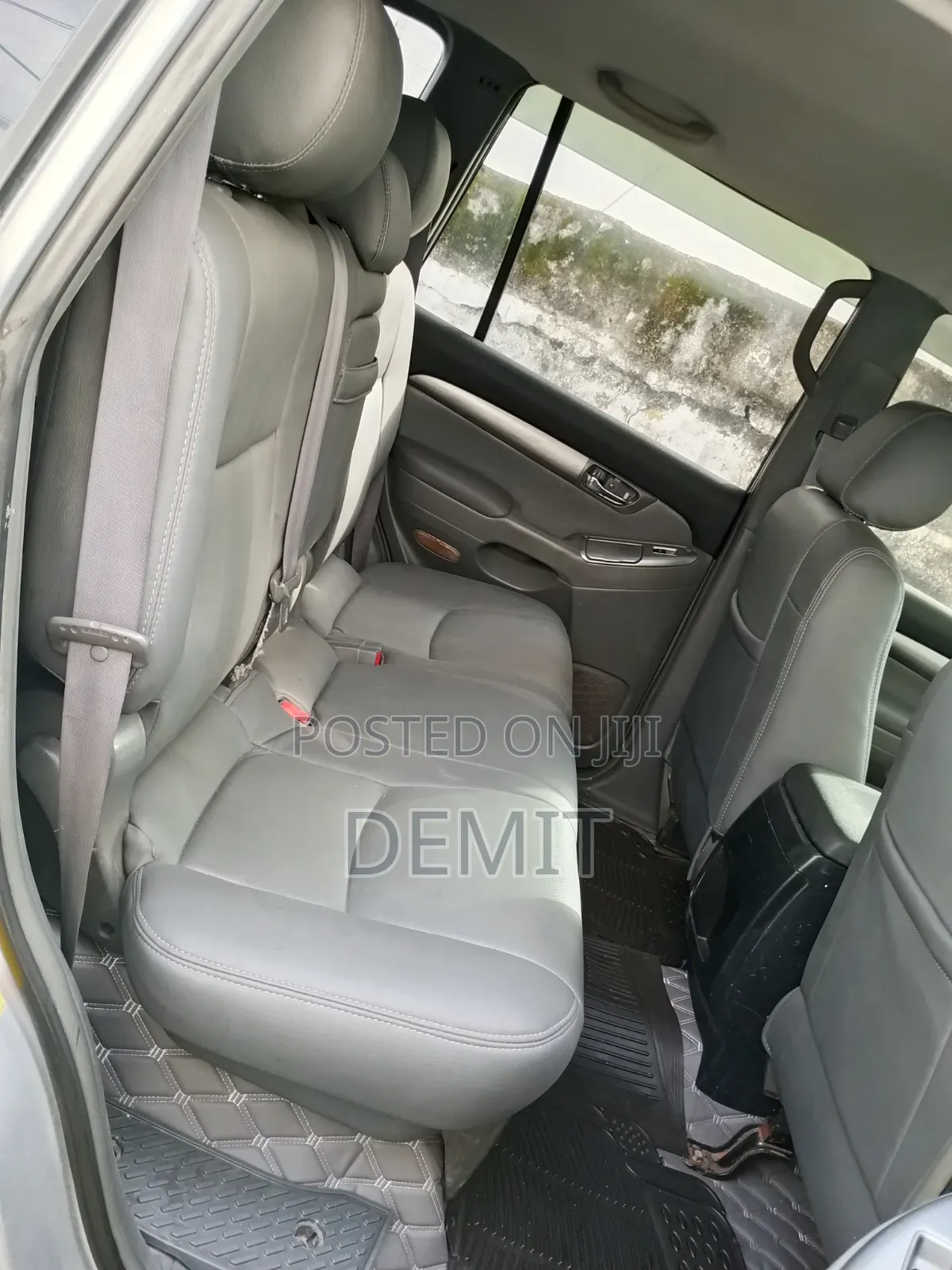 Toyota Land Cruiser Prado 2004 Silver
