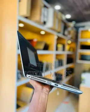 Laptop HP EliteBook 820 G3 8GB Intel Core i5 SSD 256GB