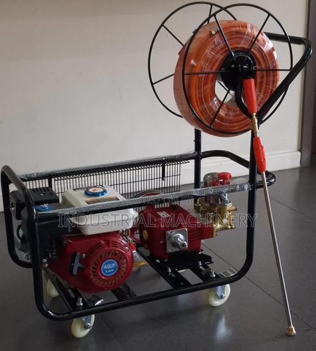 Engine Petrol Sprayer Machine