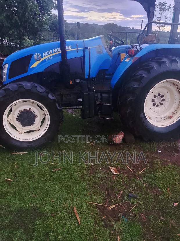 New Holland 2020 - thumbnail 2