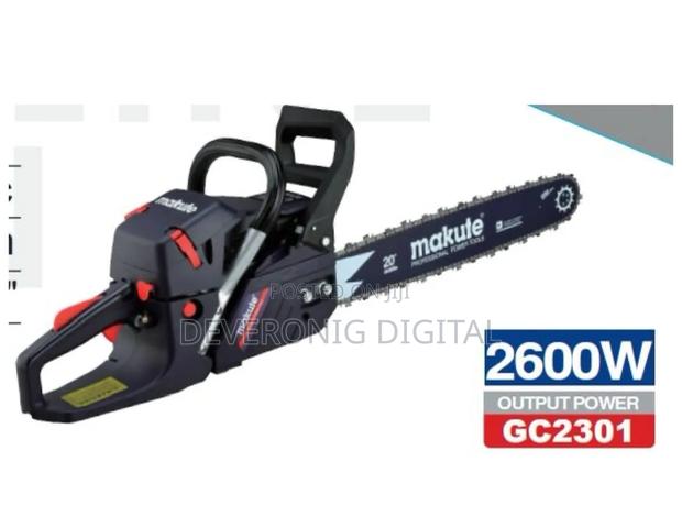 Makute Petrol Chain Saw