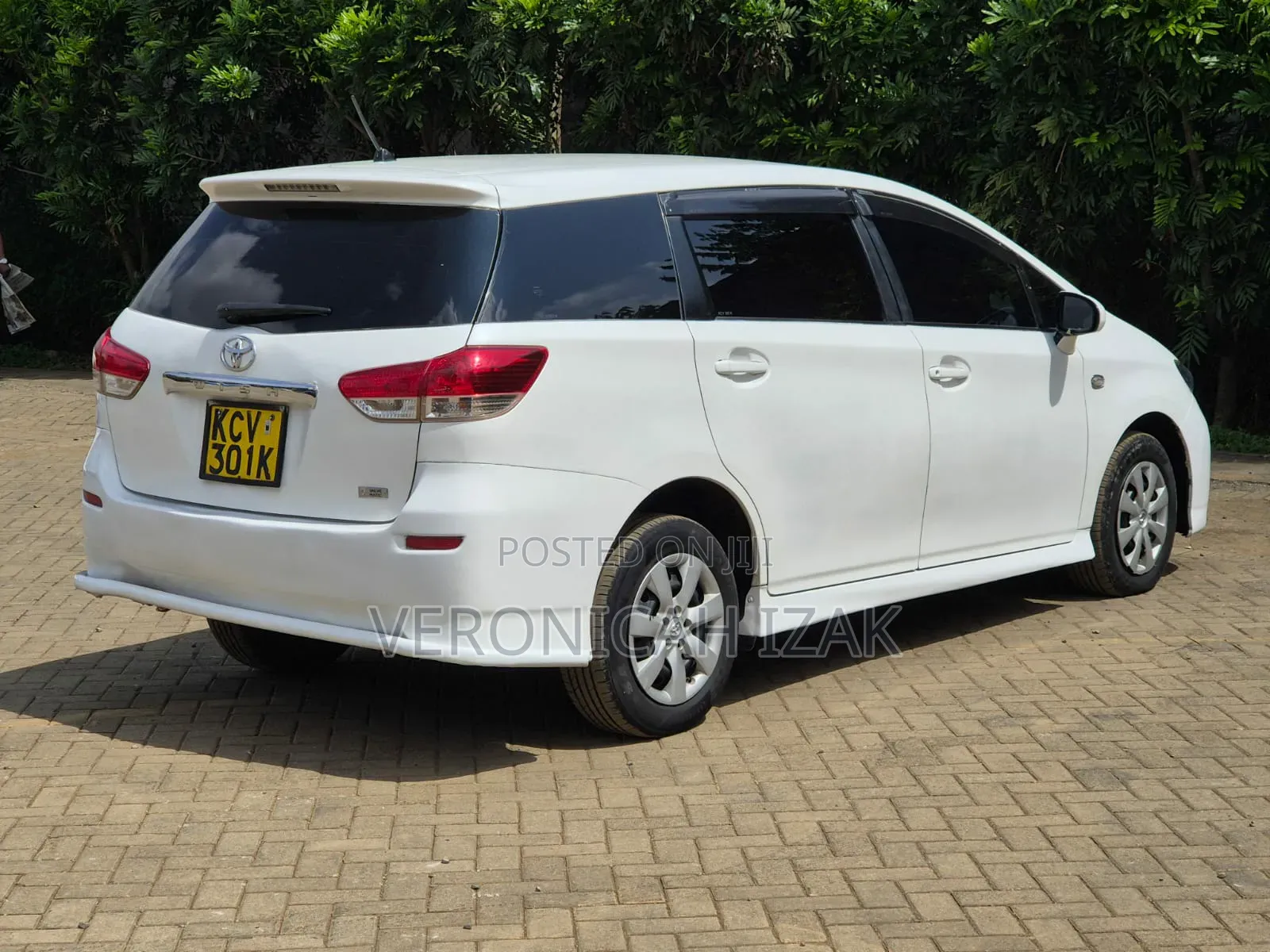 Toyota Wish 2012 White